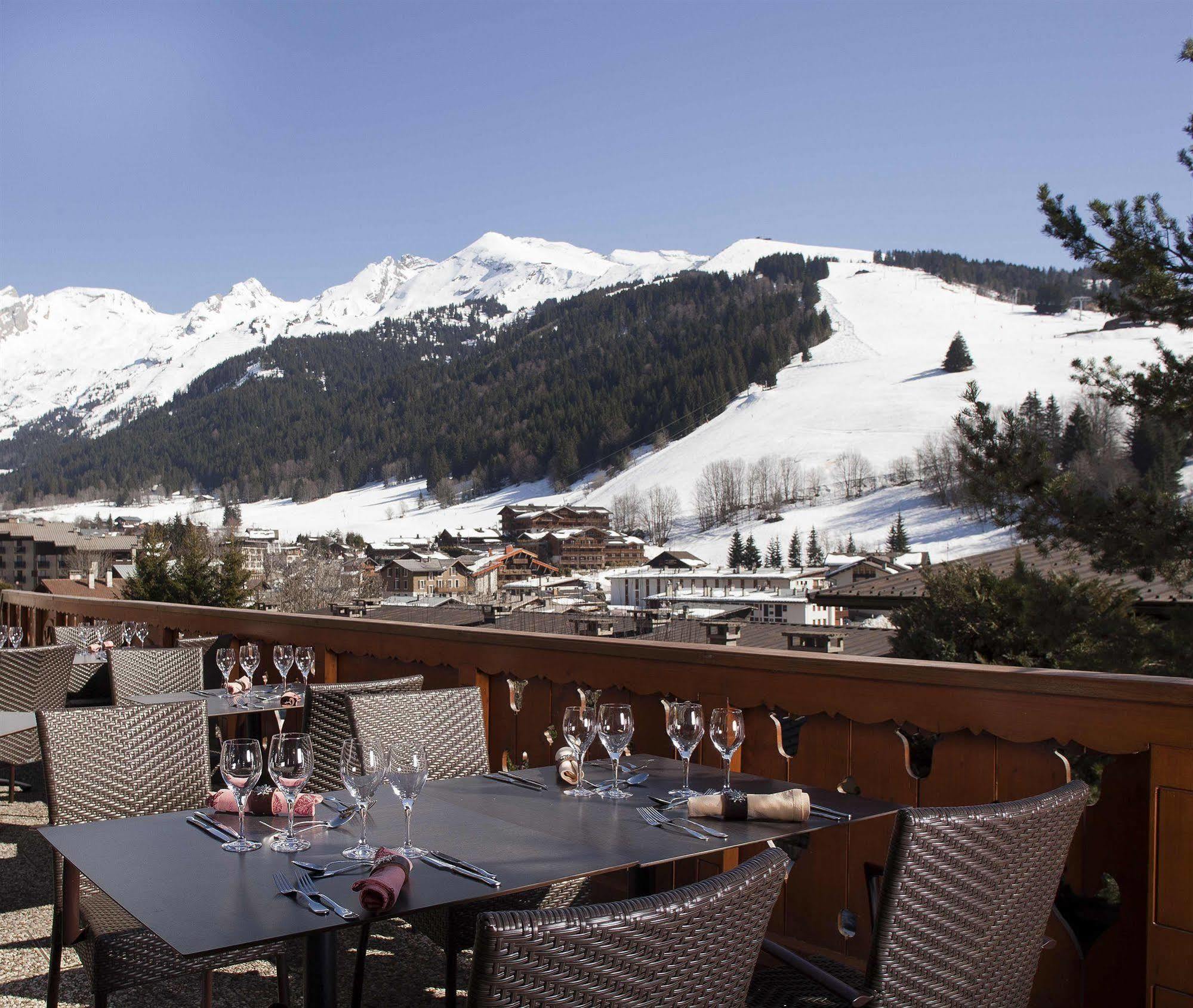 Hotel Carlina La Clusaz Exterior foto